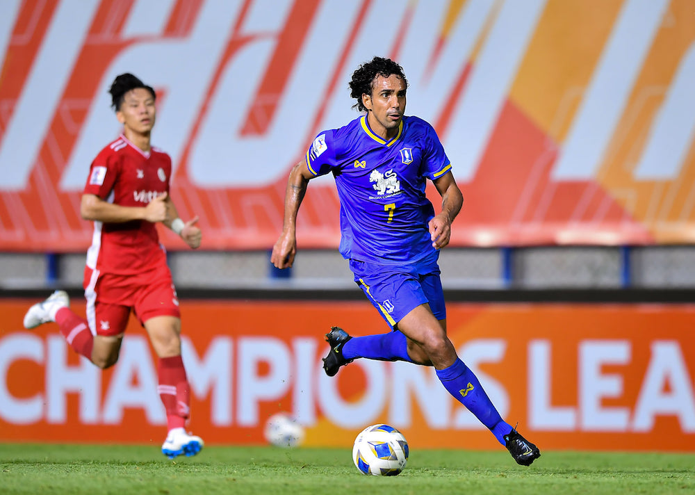 รูปภาพนี้มี Alt แอตทริบิวต์เป็นค่าว่าง ชื่อไฟล์คือ Pic-07-AIS-PLAY-ร่วมเปิดการแข่งขัน-Thai-League-2021.jpg